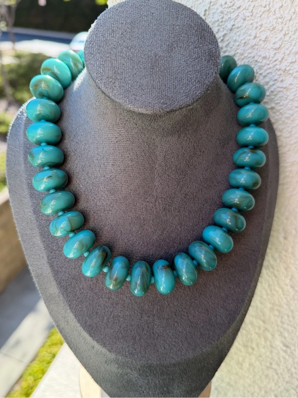 Chunky Beaded Statement Necklace - Women Jewelry - Picture 2 of 2
